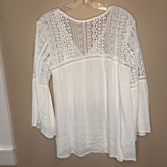 Women’s 2 pc. Overalls & Lacey Bell Sleeve Button Downwn Blouse Sz Large… - Picture 6 of 6